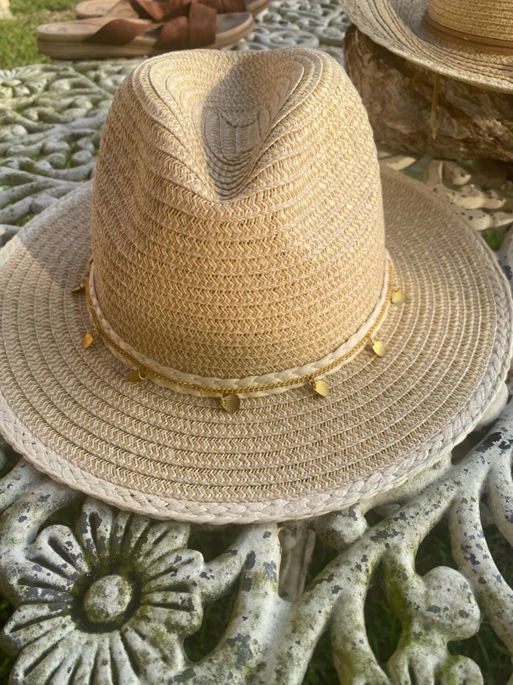 SUN AND SAND FEDORA STYLE GOLD SEASHELLS HAT 3 IN BRIM